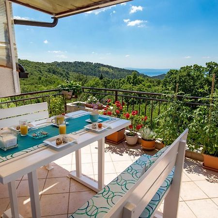 Apartment Magda With A Parking Space And Sea View Rijeka Luaran gambar