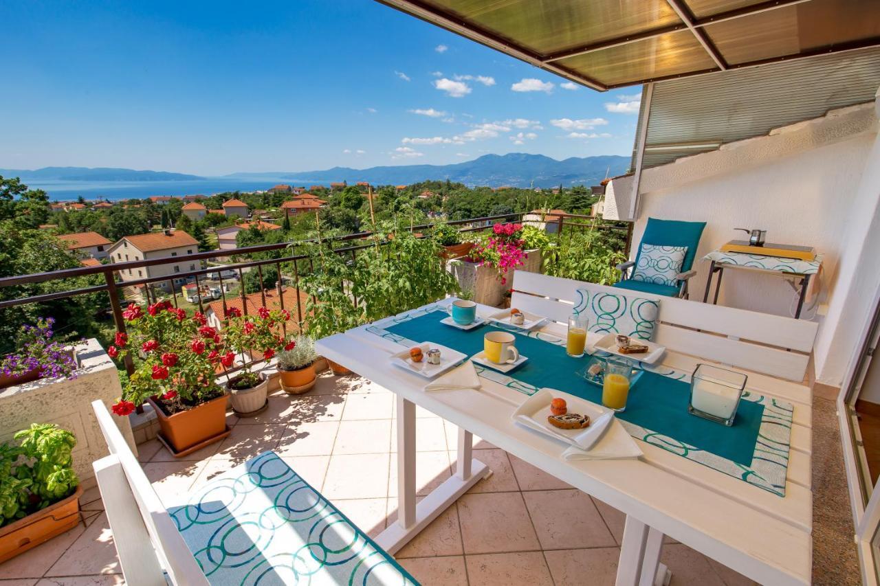 Apartment Magda With A Parking Space And Sea View Rijeka Luaran gambar